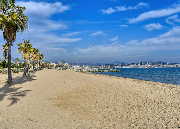 Le Nadir-3 By Interhome Fréjus