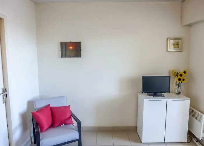 Le Nadir-3 By Interhome Daire Fréjus